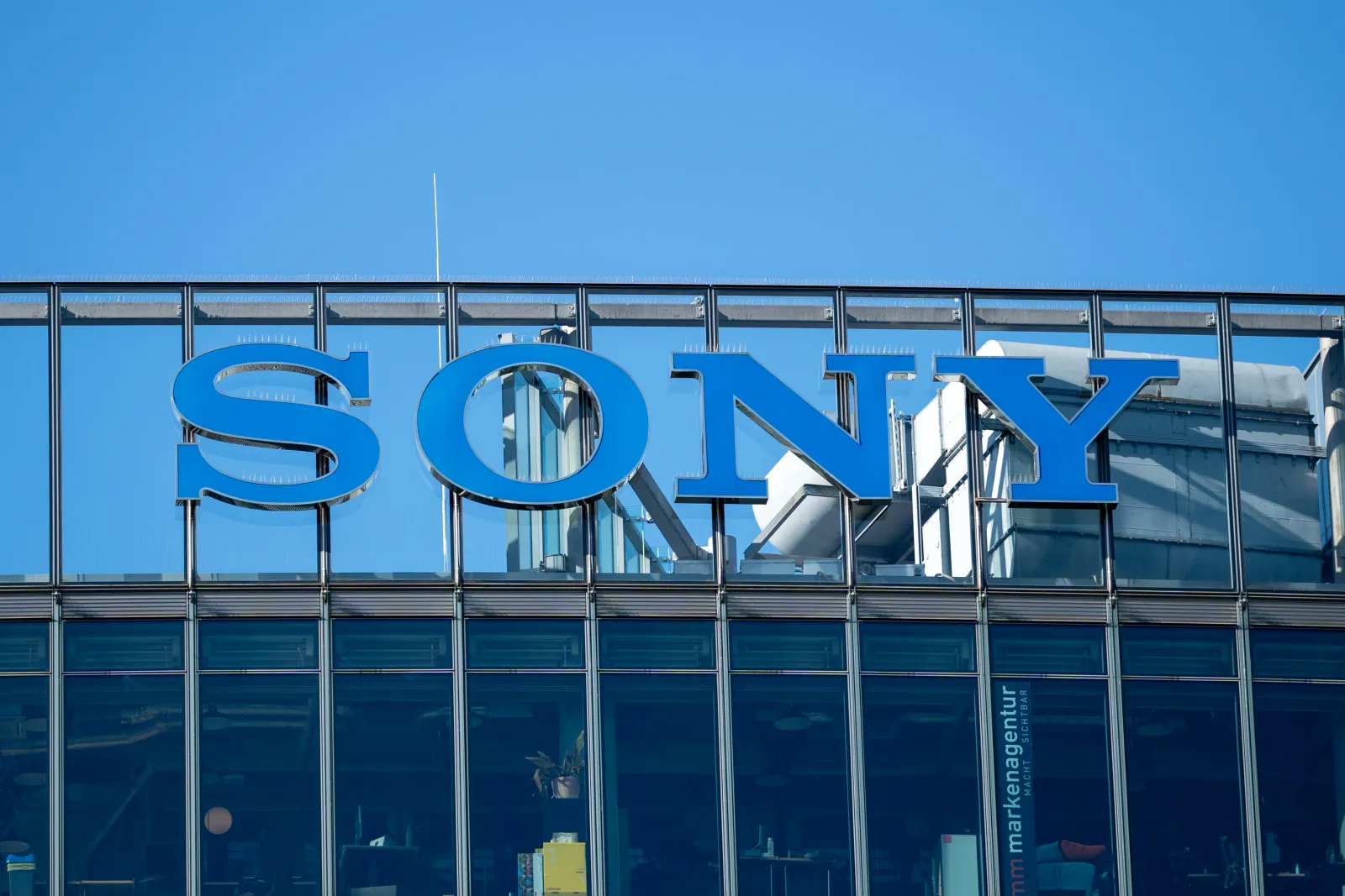 Sony Erases Digital Content From Libraries, a Reminder That You Don’t Own What You Buy