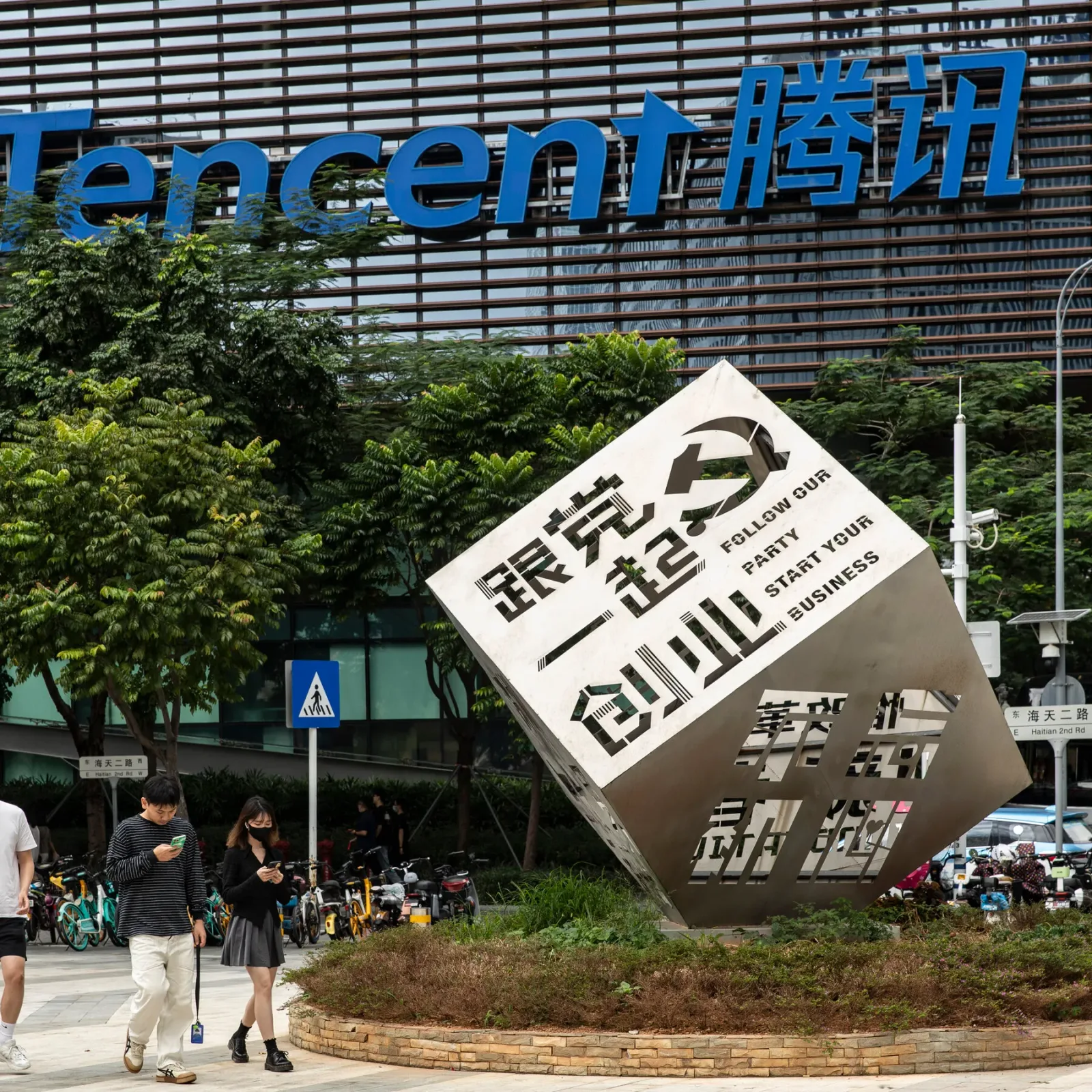 Rogue A.I. Agents from China Chatted with American Researchers