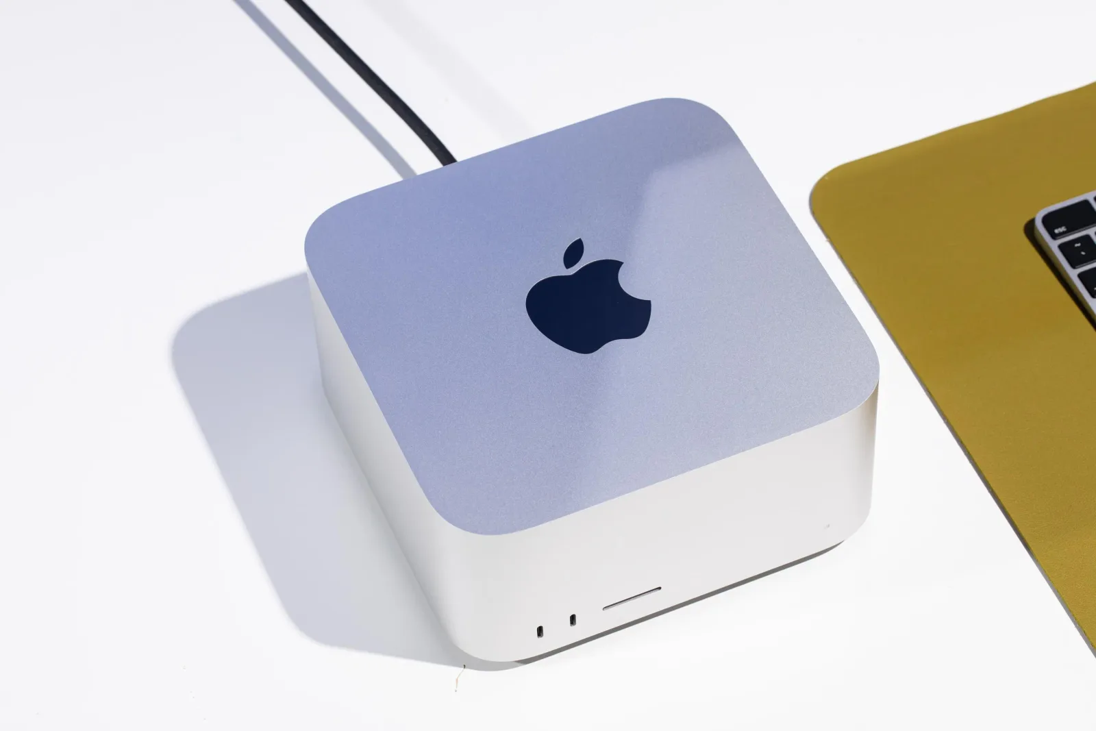 Meta and Apple team up to make Muse AI models run better on Macs