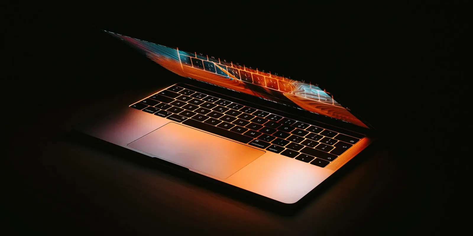 MacBook Ultra and new MacBook Pro both launching this fall, per rumors