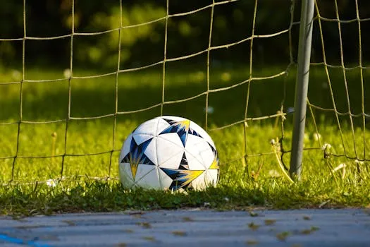 Regional sports networks are faltering even as ratings soar
